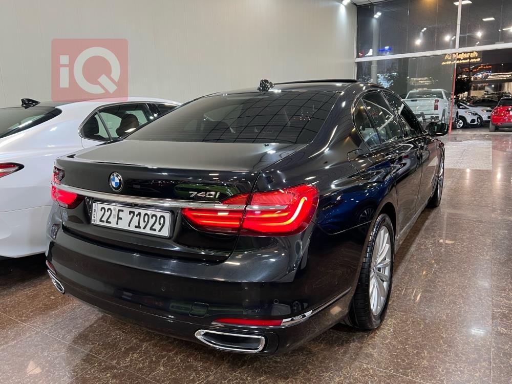 بي ام دبليو الفئة 7